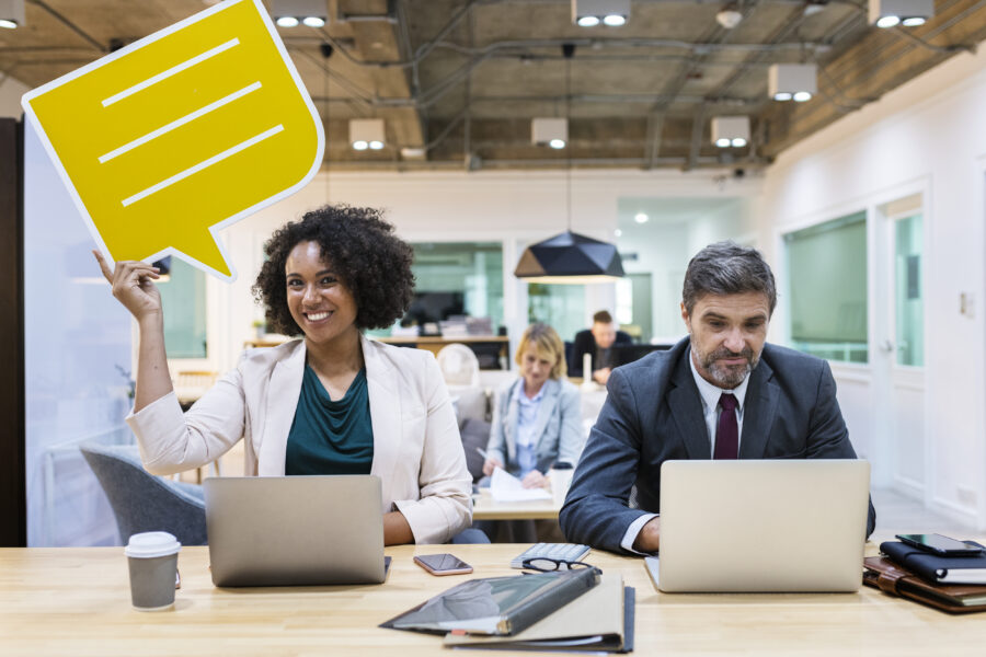 Comunicação Corporativa: A Ponte Essencial para o Sucesso ou a Barreira Invisível para o Crescimento?