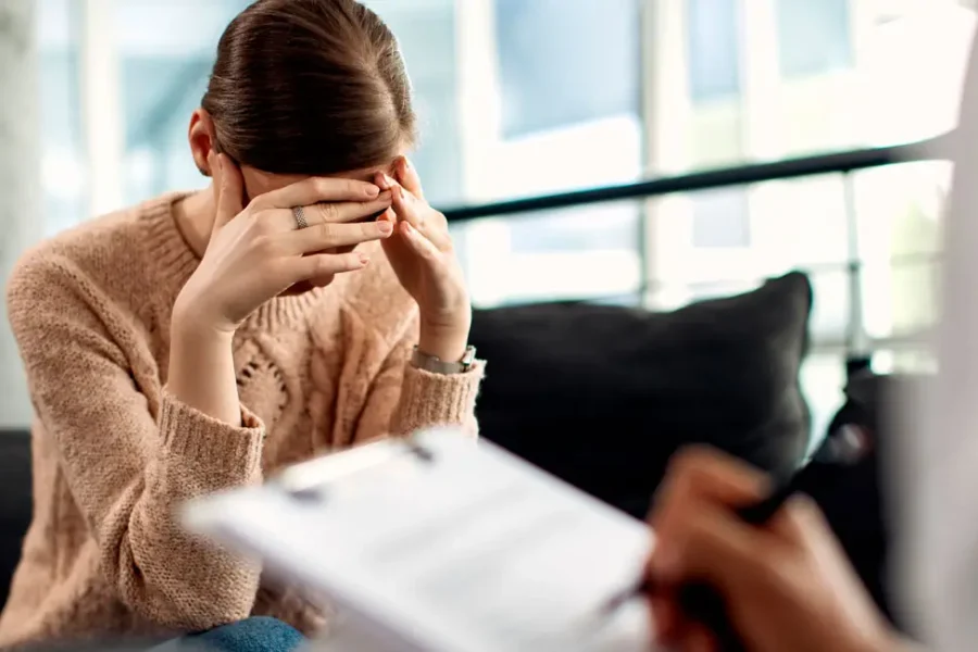Esgotamento mental: como o corpo cobra o que você não entrega